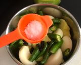 A picture of step 4 of Creamy Avocado Dip.