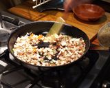 Foto del paso 5 de la receta: ARROZ INTEGRAL CON SALTADO DE CALLAMPAS (HONGOS) SHIITAKE