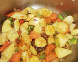 Foto del paso 3 de la receta: Patatas con costillas en media hora❤️