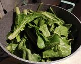 Foto del paso 1 de la receta: Guiso de acelgas