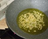 Foto del paso 5 de la receta Pasta fusilli con almejas al ajillo
