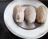 A picture of step 2 of Bread rolls.