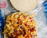 A picture of step 2 of Spicy cheesy sandwich.