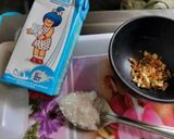 A picture of step 1 of Rice kheer.