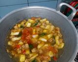 Foto langkah ke 5 dari resep Sayur Tempe Tahu Praktis.