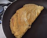 Foto del paso 5 de la receta: "Crepe" de mazorca🌽con queso🧀 y dulce de guayaba🥞