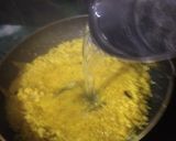 A picture of step 3 of Basanti pulao.