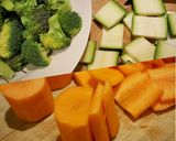 Brokkolis-cukkinis rizstészta tejszínesen recept fázis 1 fotója