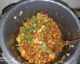 A picture of step 4 of Soya pulao.