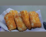 Foto langkah ke 8 dari resep Risol Mayo Egg Cheese.
