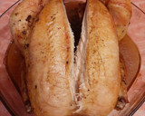 Foto del paso 2 de la receta: Pollo al horno con especias y mantequilla