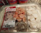 Foto del paso 1 de la receta: Alubias con calamar, gambas, langostinos y choco
