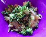 A picture of step 1 of Orecchiette with Sausage and Broccoli Cream.