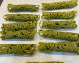 Hình bước làm 2 của món Bánh Trứng Cuộn Ren (Vị Matcha)