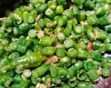 Foto langkah ke 4 dari resep Pencok Kacang Panjang.