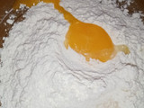 Roti Sosis Oven Tangkring