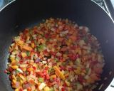 Foto del paso 2 de la receta: Cazueleta de salchichas!