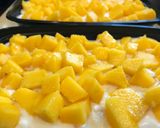 Foto langkah ke 3 dari resep Thai Mango Sticky Rice Dessert alias Khao Niaow Ma Muang.