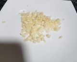 Foto del paso 1 de la receta: Bacalao con tomate al pil-pil
