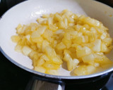 Foto del paso 2 de la receta: Galletas de mantequilla con manzana caramelizada!!!