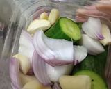 A picture of step 2 of Cucumber Pickles 🥒🥒🥒.