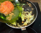Foto del paso 5 de la receta: Pizza de cebolla y dos quesos