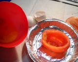 Foto del paso 3 de la receta: Tomates rellenos con huevo (al horno)