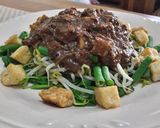 Foto langkah ke 4 dari resep Rujak Petis - Sayur.