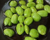 Foto langkah ke 1 dari resep Orak Arik Pete Telur.