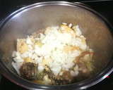 Foto del paso 2 de la receta: Arroz Bomba caldoso con pollo y mini champiñones
