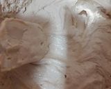 Foto del paso 2 de la receta: Mousse de dulce de leche sobre chocante de arroz