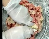 A picture of step 4 of Tawa kabab.