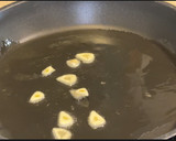 Foto del paso 1 de la receta: Guisantes con butifarra negra