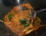 Foto langkah ke 6 dari resep Lontong Kari Daging Sapi.