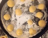 Foto del paso 3 de la receta: Pepas con dulce de 🍓Frutilla🍓
