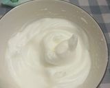 A picture of step 2 of Sugar-free apple cake.
