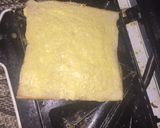 A picture of step 1 of Egg filled toasted bread.
