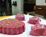A picture of step 4 of Beetroot pudding.