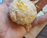Foto del paso 2 de la receta: Bombas de plátano macho con queso
