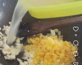 Foto langkah ke 3 dari resep Sup Kentang, Telur dan Peterseli.