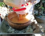 A picture of step 8 of Mole Estofado.