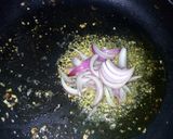 A picture of step 2 of Soyayyiyar taliya.