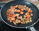 Foto del paso 3 de la receta: Frito de Solomillo con Salsa de Granada