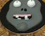 Foto del paso 5 de la receta: Bizcochuelo de vainilla “torta zombi”
