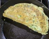 Foto del paso 4 de la receta: 🥔🌱Omelette de papa y espinaca relleno con jamón y muzzarella 🌱🥔