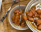 Foto del paso 5 de la receta: Poke bowl de salmón y mango con edamame