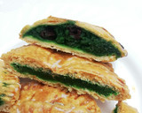 Foto del paso 10 de la receta: Tartaletas de hojaldre con crema de pistachos y cerezas
