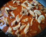 Toszkán csirkeragu recept fázis 3 fotója