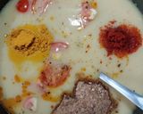 A picture of step 2 of Simple Kathiyawadi Thaali.