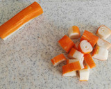 Foto del paso 2 de la receta: Espaguetis con salsa de surimi
